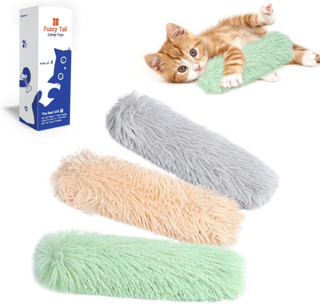 Looking for a fun cat and pillow toy? This Potaroma 3-pack features durable kitten kicker pillows with a crinkle sound and catnip to promote healthy exercise